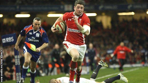Wing Alex Cuthbert