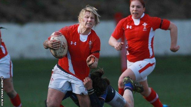 Wales full back Mared Evans
