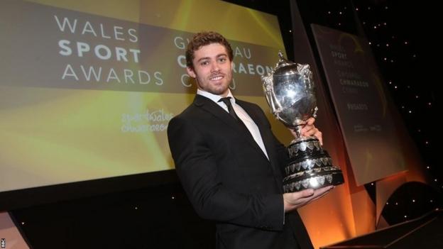 Leigh Halfpenny’s remarkable year was recognised at the first Wales Sport Awards, voted BBC Cymru Wales Sports Personality 2013.