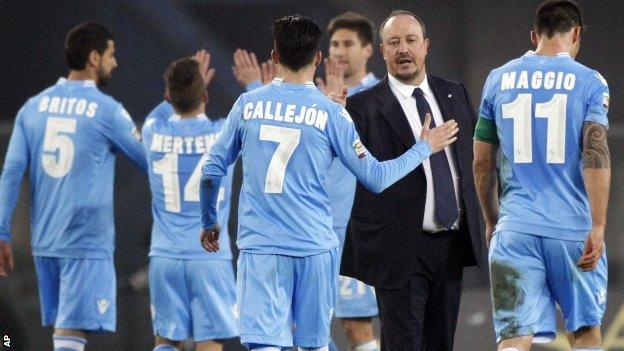 Napoli celebrate win over Verona