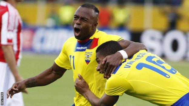 Christian Benitez celebrates with Ecuador team-mate Antonio Valencia