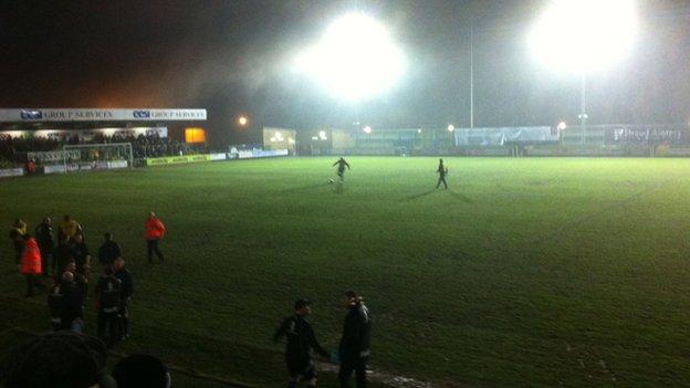 Floodlight failure at the New Lawn forced Forest Green's game against Grimsby to be abandoned.