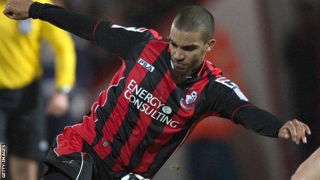 Lewis Grabban scores as Bournemouth draw with Watford