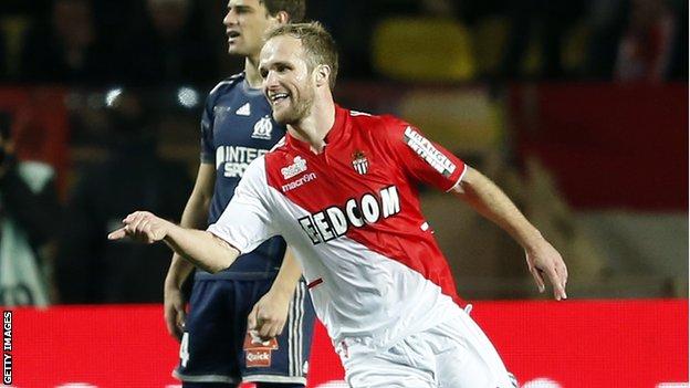 Monaco move to within three points of PSG with victory against Marseille