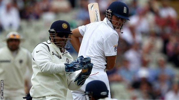 India captain MS Dhoni and England captain Alastair Cook
