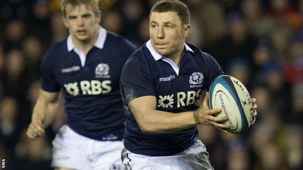 Duncan Weir starts at stand-off for Scotland