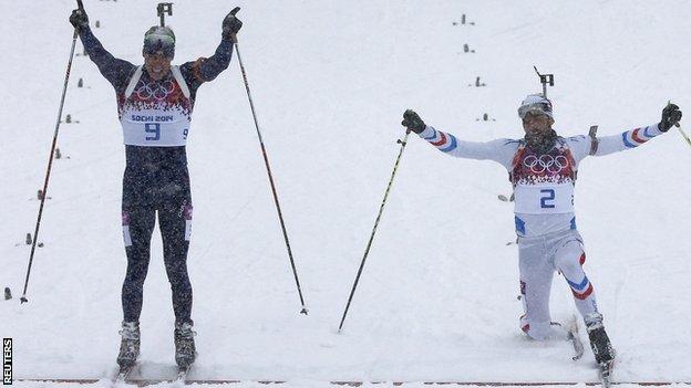 Sochi 2014: Norway's Emil Hegle Svendsen wins thrilling gold - BBC Sport