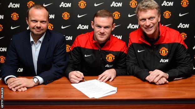 Wayne Rooney: Man Utd striker signs new £300k-a-week deal - BBC Sport