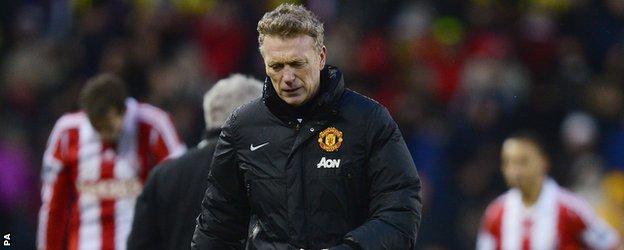 David Moyes dejected after Manchester United lose at Stoke