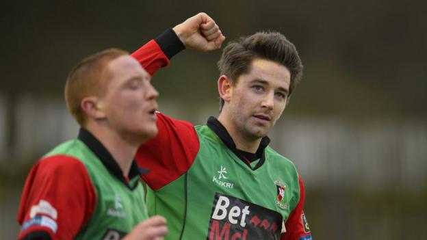 Curtis Allen was on target as Glentoran proved too strong for Ballinamallard at Ferney Park