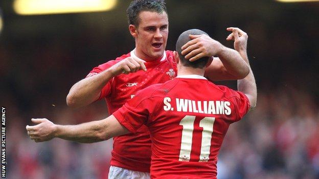 Lee Byrne and Shane Williams