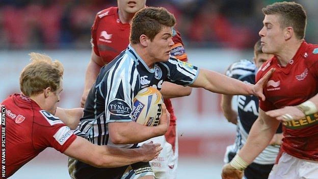 Harry Robinson takes on Scarlets in April 2013