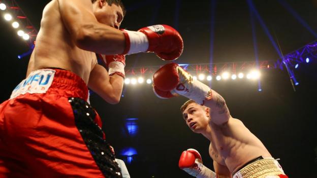 Mexican Cazares is quickly on the defensive as Frampton looks to land another punch
