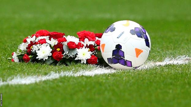 Floral wreath on centre spot of Stadium of Light ahead of Sunderland v Everton