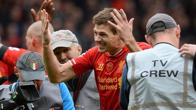 Steven Gerrard celebrates Liverpool v Manchester City