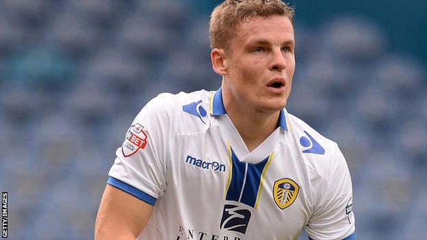 Matt Smith earns Leeds United a draw at home to Derby
