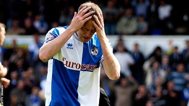 Bristol rovers david clarkson hi-res stock photography and images