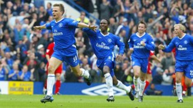 Chelsea's Jesper Gronkjaer celebrates the £1bn goal against Liverpool