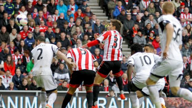 Former Swansea City striker Fabio Borini, on loan from Liverpool, heads home for Sunderland