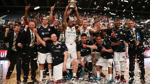 Worcester Wolves celebrate victory