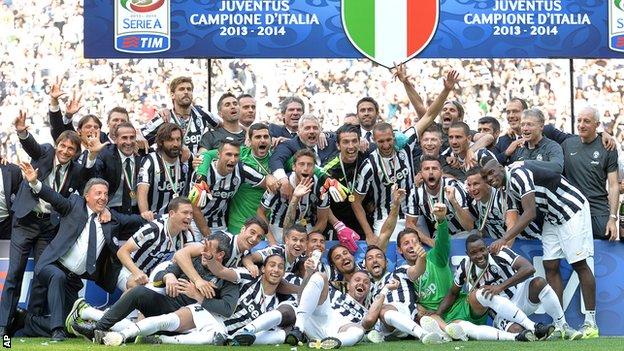 Juventus players celebrated a 30th league title and the third in succession