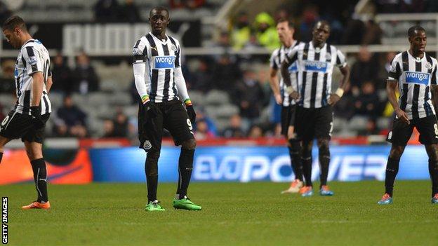Newcastle United players dejected