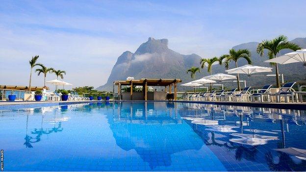 The pool at the Royal Tulip Hotel on Sao Conrado Beach