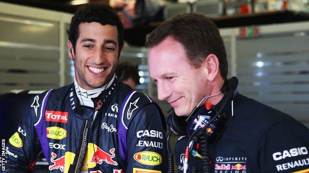 Christian Horner (right) with Daniel Ricciardo