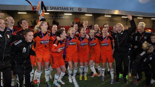 Glasgow City celebrate with the Scottish Women's League Cup after beating Hibernian in the final.