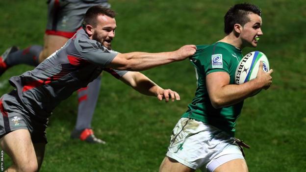 Wales U20s go down 21-35 to Ireland in rugby's Junior World Championship in New Zealand.