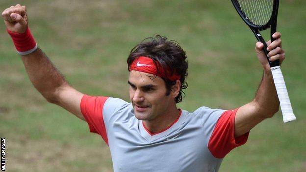 Rogers Federer wins Gerry Weber Open at Halle