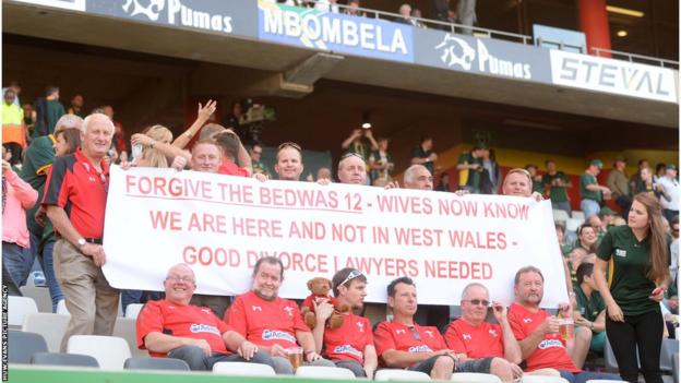 Wales rugby fans, whose banner became a social media sensation, reveal a new one at Saturday's second Test against South Africa.