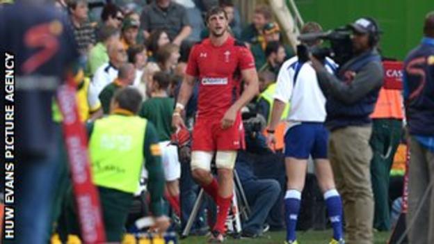 Luke Charteris