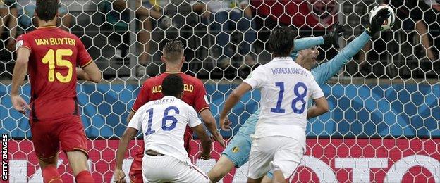 Belgian Recap: Reynolds Assists as Westerlo Finally Wins – YANKS ABROAD