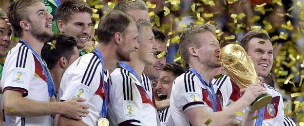Germany win the 2014 World Cup