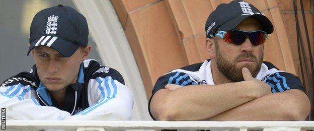 Joe Root (left) and Matt Prior