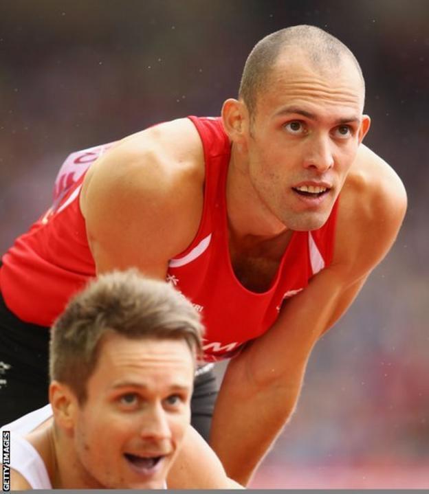 Dai Greene failed to defend his Commonwealth Games 400m hurdles crown, finishing fifth in his semi-final.