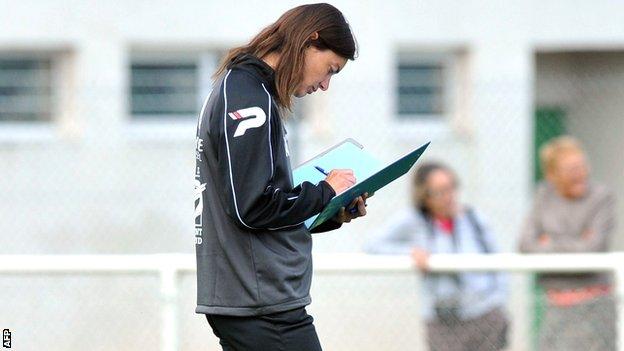 Clermont coach Corinne Diacre