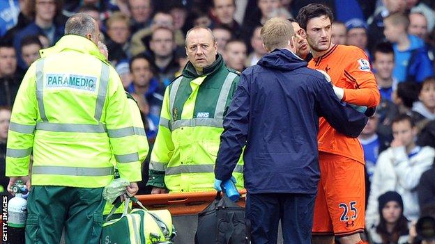 Tottenham goalkeeper Hugo Lloris (right) suffered a head injury against Everton but carried on playing