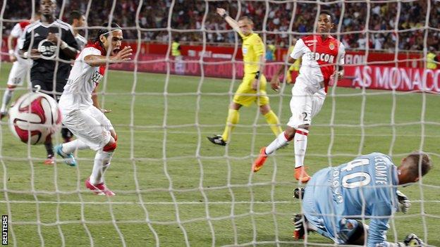 Radamel Falcao in action for Monaco