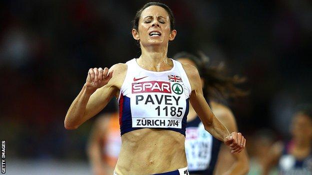Jo Pavey wins the European Championships 10,000m