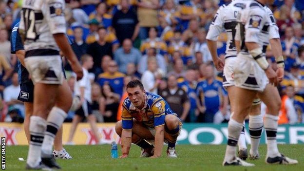 Kevin Sinfield after Hull snatch victory in the 2005 Challenge Cup final