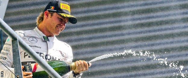 Rosberg leads the title race by 29 points from Hamilton