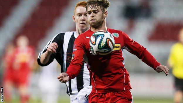James Knowles scores twice as Cliftonville beat Wakehurst 6-0 in the League Cup