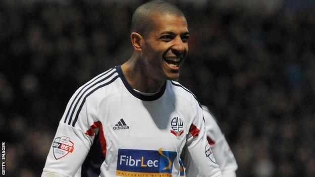 Bolton Boss Dougie Freedman Hails Goalscorer Jermaine Beckford Bbc Sport