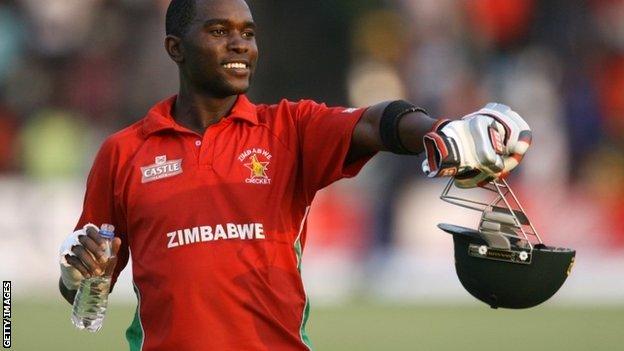 Zimbabwe captain Elton Chigumbura celebrates his team's victory