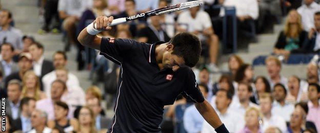 Djokovic smashed his racquet early in the match