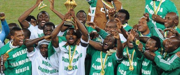 Nigeria avoid a global football ban from Fifa - BBC Sport