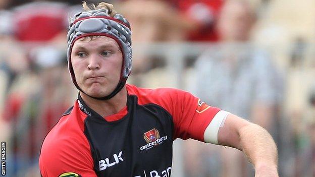 Canterbury fly-half Tyler Bleyendaal has agreed a move to Munster
