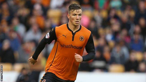 Lee Evans: Wolves midfielder signs new three-year contract - BBC Sport